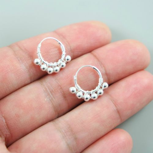 Silver Earrings with Ball - Bali - 17mm