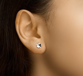 Clover stud earrings